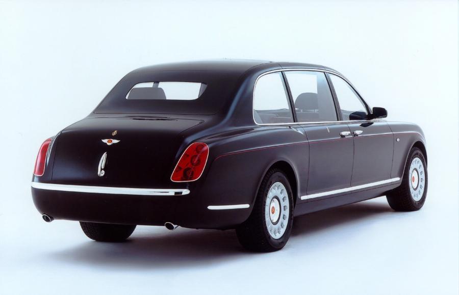  Bentley State Limousine 2002 года  (фото 3 из 9)